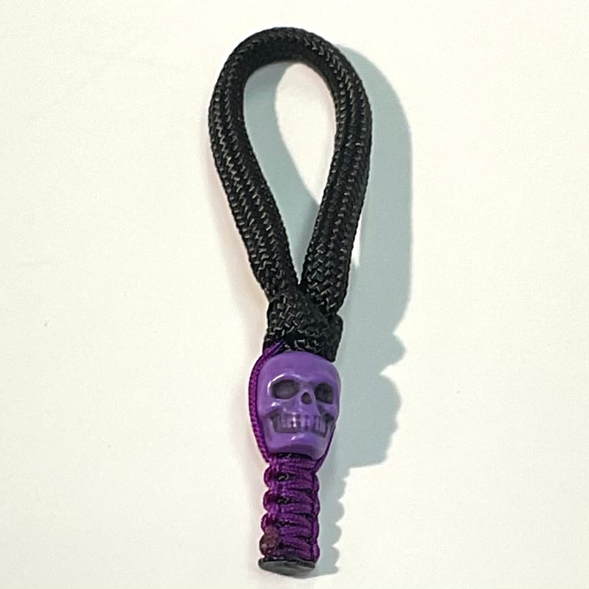 HH Zipper Skull Pulls