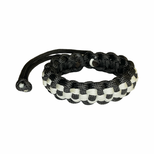 HH Checkered Paracord Bracelet