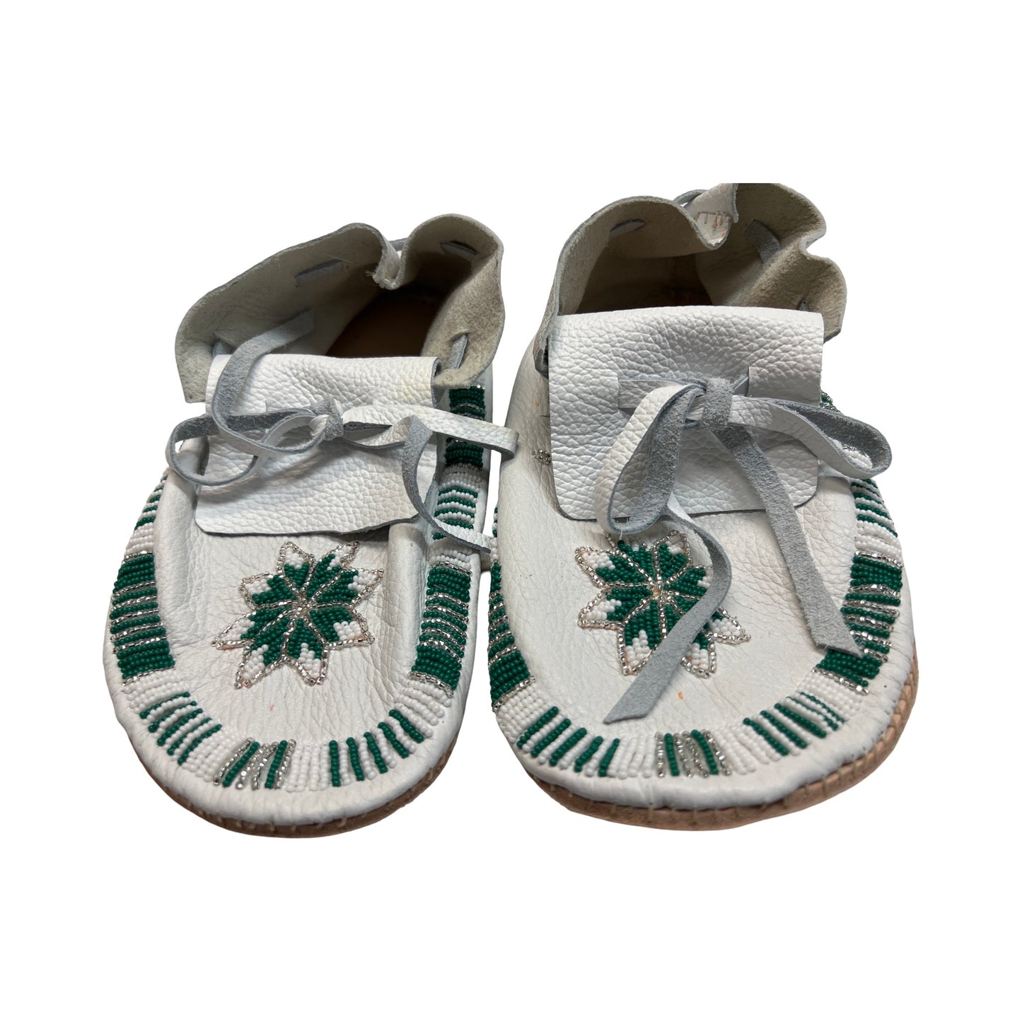TRF Size 8 WW Women's Moccasins